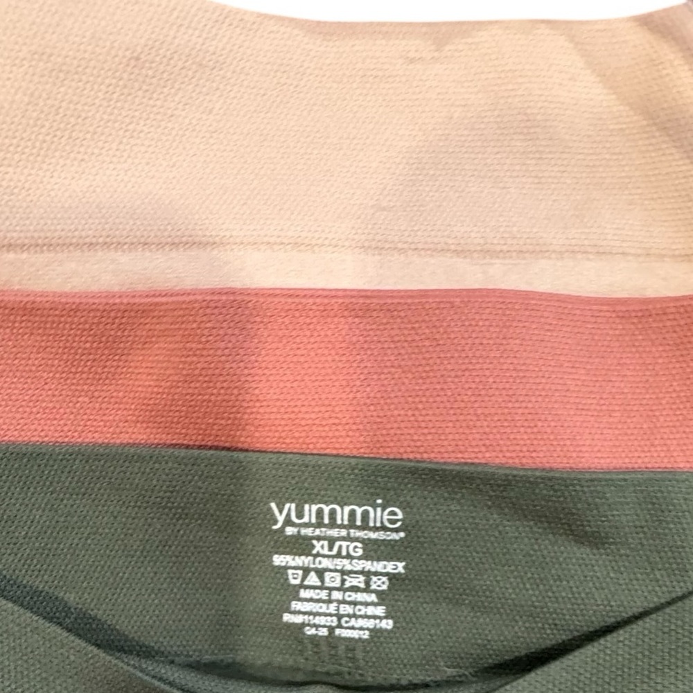 YUMMIE 5 Pack Solids Seamless Stretchy Comfy Tagfree Panties Briefs NWT Large - Picture 4 of 15